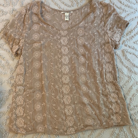Lucky Brand Sheer Top - Picture 1 of 2